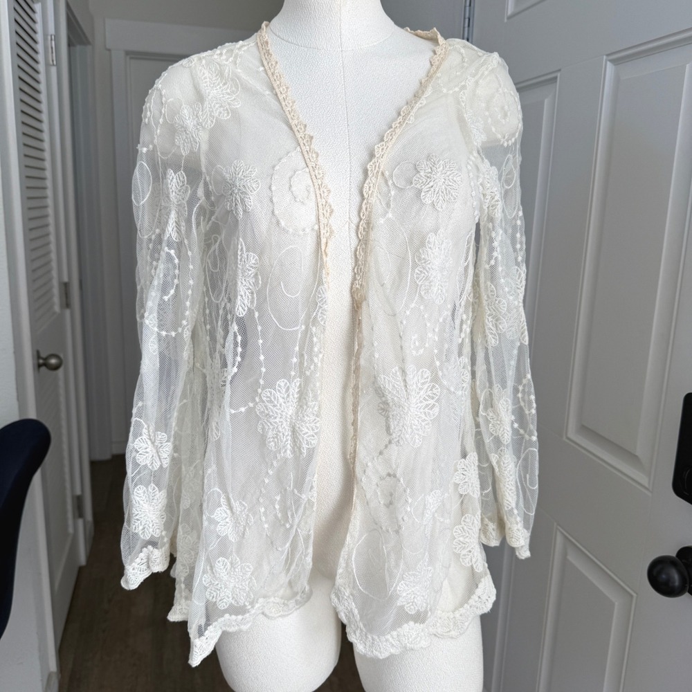 Love Stitch Ivory Lace Kimono Womens L Boho Floral Embroidered Sheer Open Front